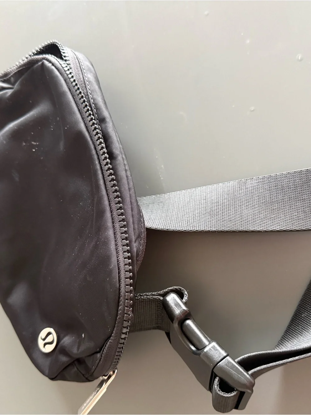 LuLulemon Black Crossbody Belt Bag